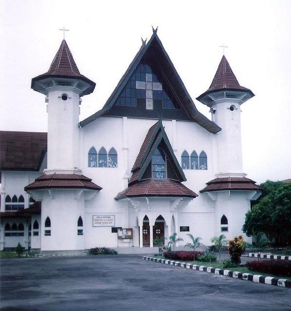Katedral Santa Maria Palangka Raya